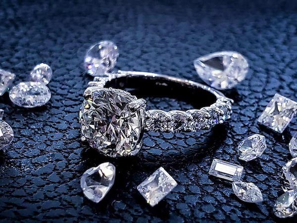 How To Choose The Perfect Diamond For Your Needs