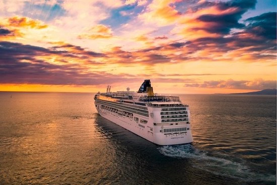 5 Best Cruises for Seniors Who Love to Travel by Sea