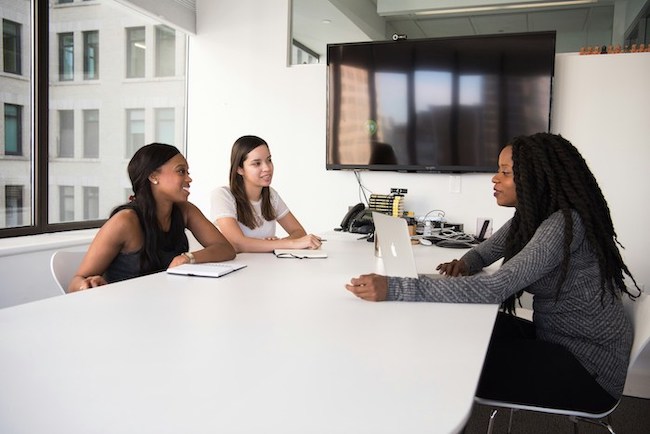 When and How to Negotiate Salary With an Employer?